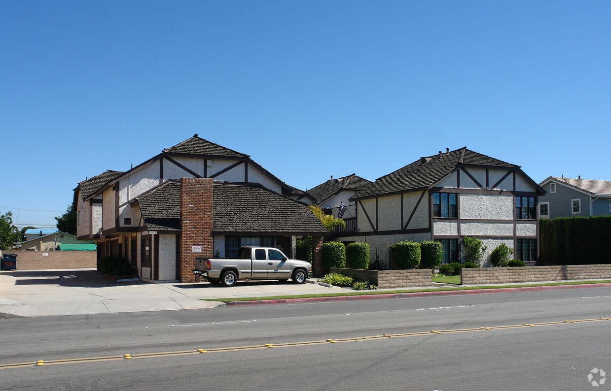 13932 Edwards St, Westminster, CA 92683 Apartments in Westminster, CA