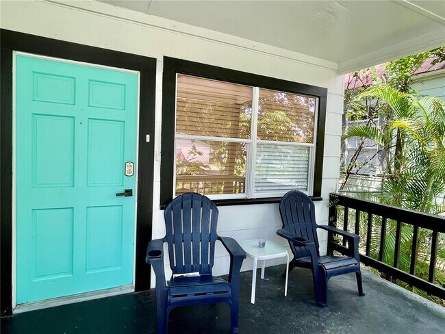 Foto del edificio - 2327 W Beach St