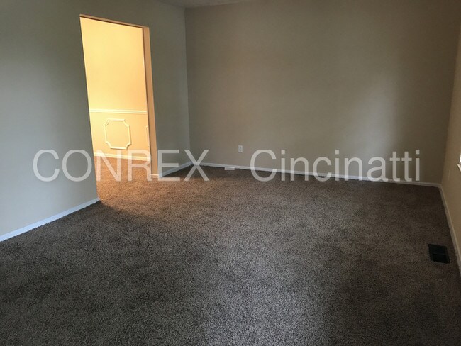 Building Photo - 10289 Crestland Ct