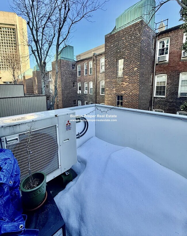 Foto del edificio - 52 Saint Germain St