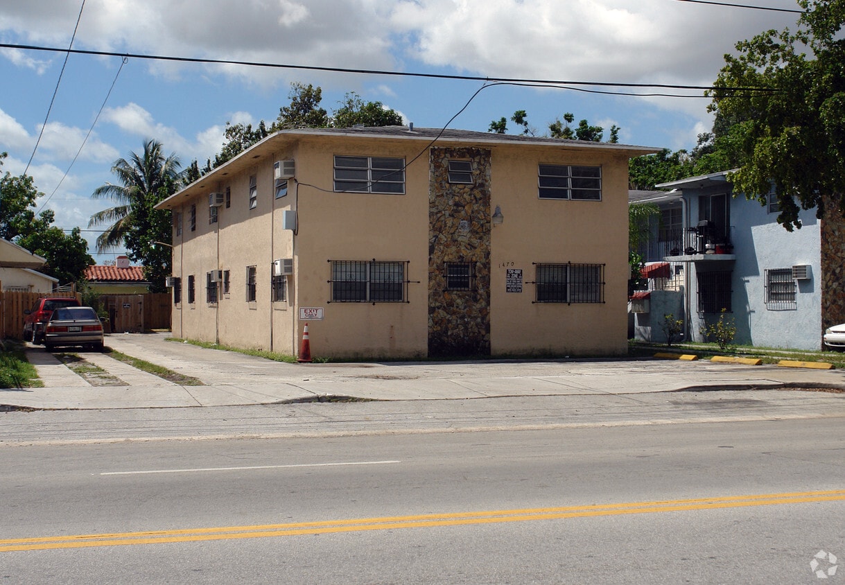 Primary Photo - 1470 NW 29th St