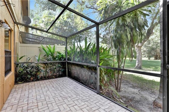 Building Photo - 2215 NW 45th Ave