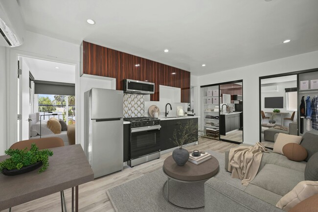 Photo - 111 Normandie Avenue, Unit 14 Apartment