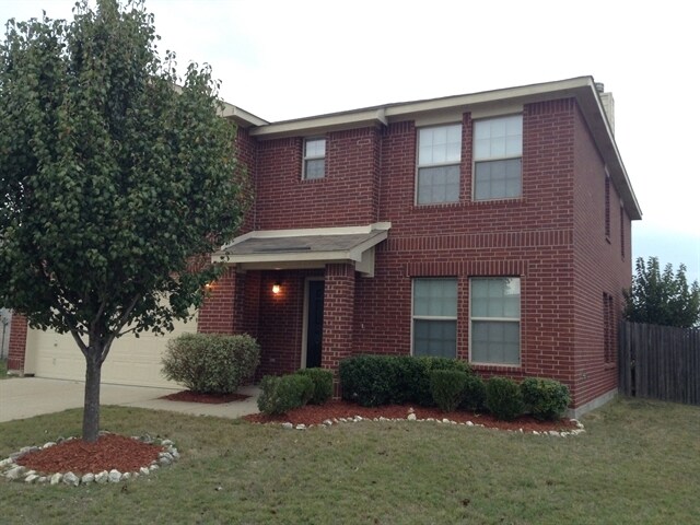 Foto principal - 1312 Burleson Street