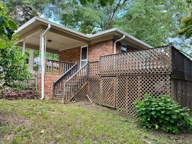 Building Photo - 216 Trimmier Pl