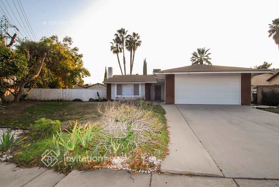 Primary Photo - 25899 Amapolas St