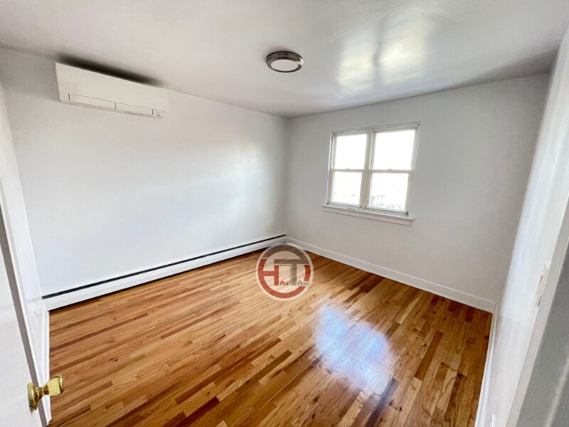 2841 Buhre Ave Unit 2, The Bronx, NY 10461 Room for Rent in The Bronx, NY
