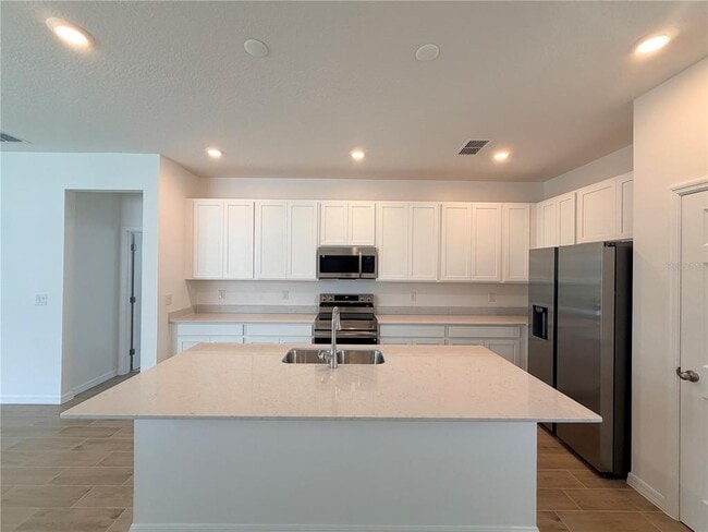 Building Photo - 2029 Anthem Dr