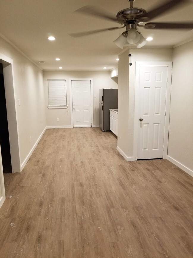 Foto del edificio - 5478 Minden St