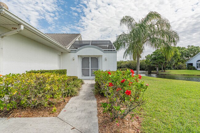 Building Photo - 1700 Aynsley Way