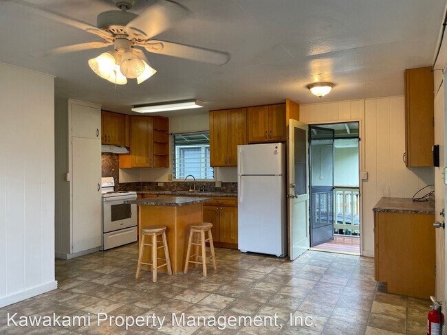Foto del edificio - 3 br, 1 bath House - 57 Hialoa St. #B