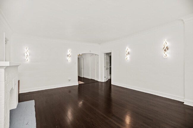 Foto del edificio - 7958 S Luella Ave