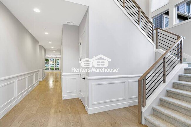 Foto del edificio - Available Now!