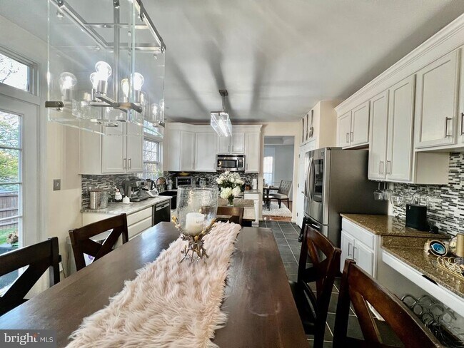 Foto del edificio - 15000 Onan Ct