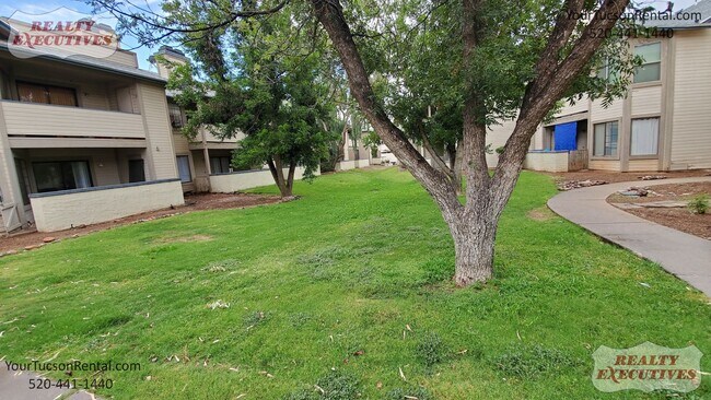 Foto del edificio - The Villages at Midvale Park - 2 Bedroom a...