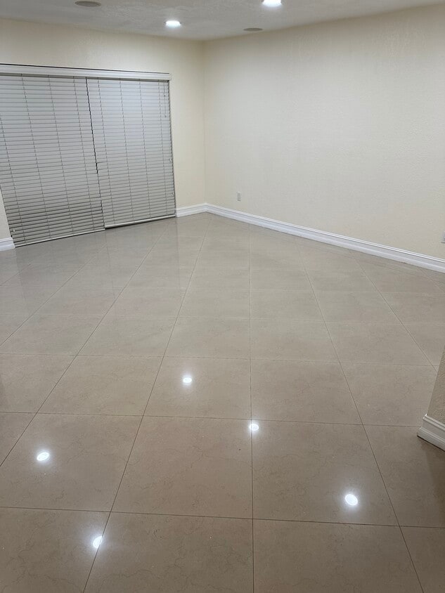 Foto principal - 14948 SW 89th St
