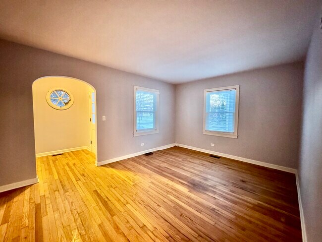 Foto del edificio - 28W791 Batavia Rd