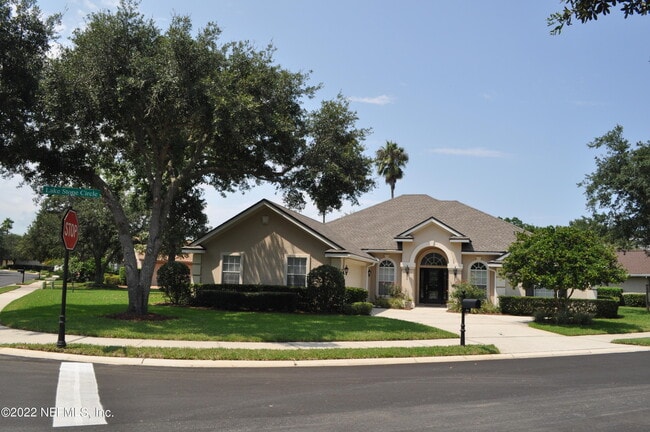 Building Photo - 261 N Mill View Way