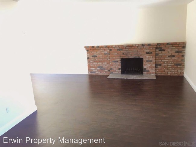 Building Photo - 5 br, 3 bath House - 7182 Bobhird Dr.