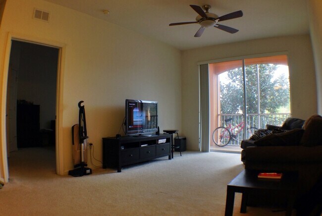 Building Photo - 6265 Contessa Dr