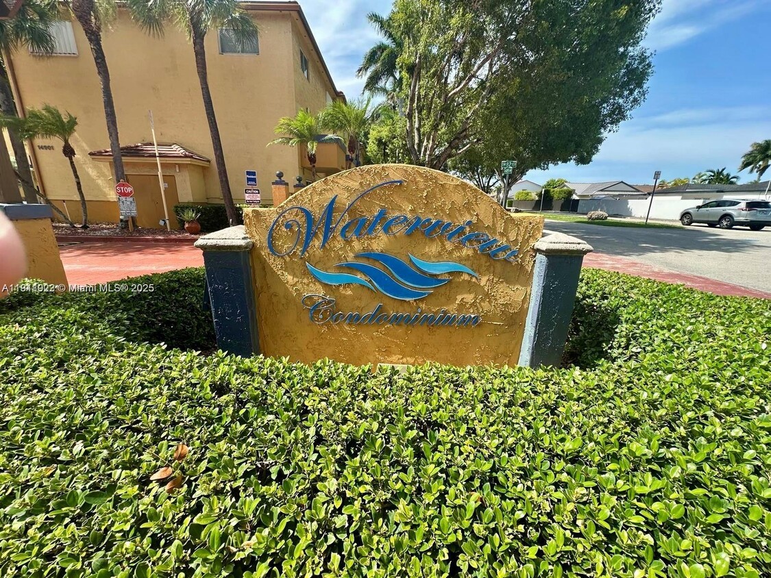 Foto principal - 14900 SW 82nd Terrace