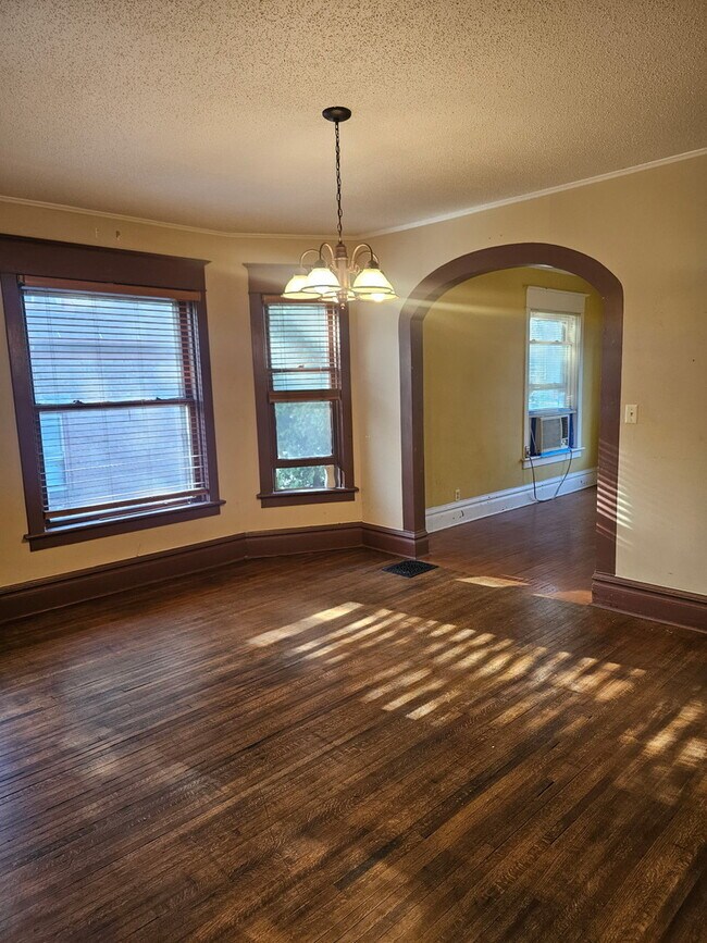 Foto del edificio - 809 W 4th St