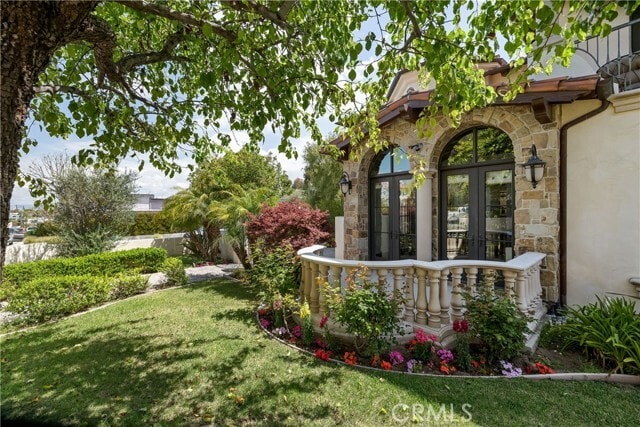 Foto del edificio - 718 N Poinsettia Ave