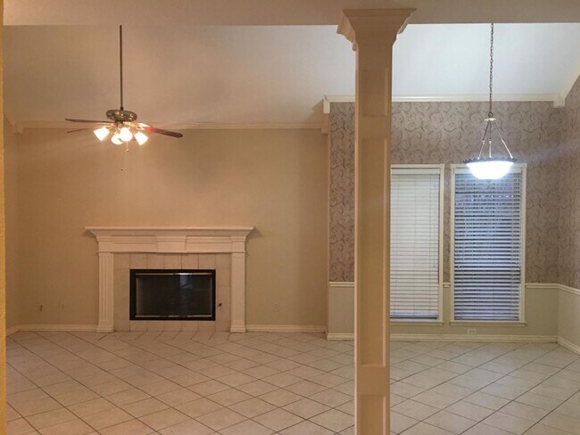 Building Photo - Location....Location....Location....