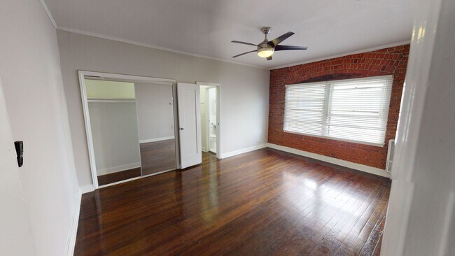 Foto del interior - Arwyn Manor Apartments...New York Style..N...
