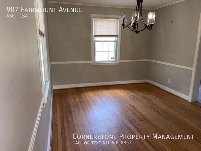 Foto del edificio - 987 Fairmount Ave