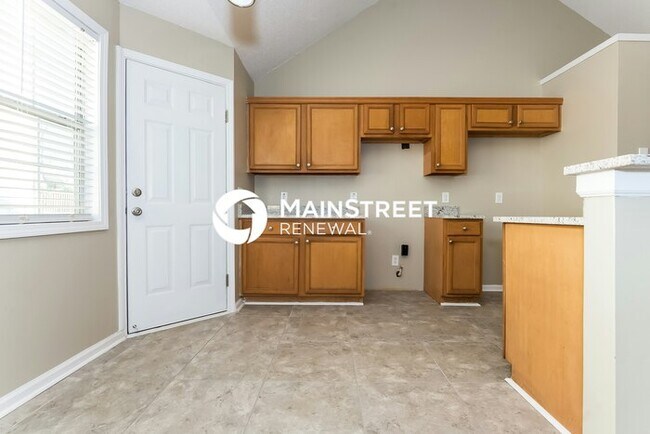 Foto del edificio - 3 Bedroom Pet-Friendly Home in Decatur, GA with Main Street Renewal