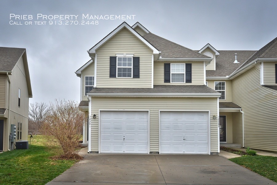 Foto principal - Fox Creek Townhome