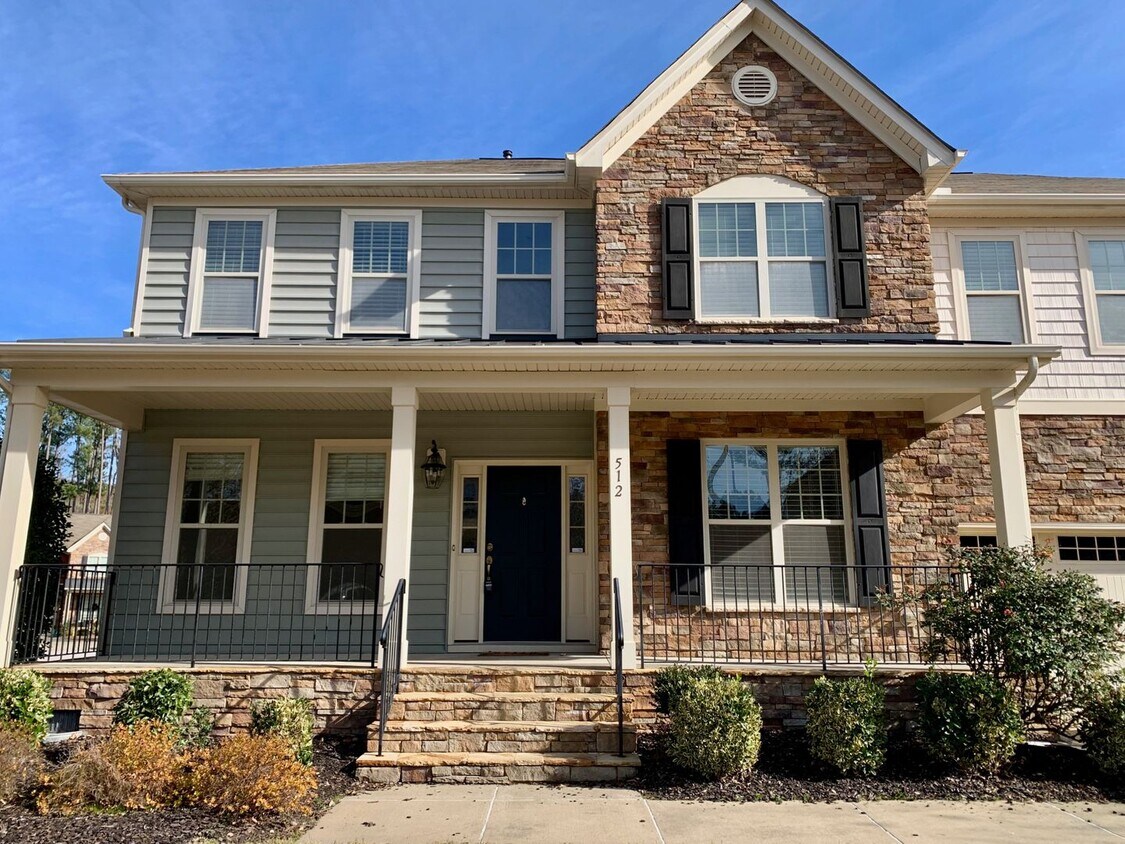 Primary Photo - Spacious 5 Bedroom | 4 Bath Cary Home, Law...
