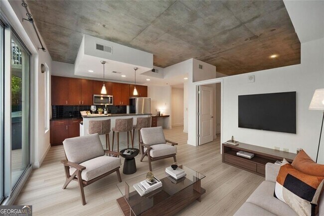 Foto del edificio - 44 Peachtree Pl NW