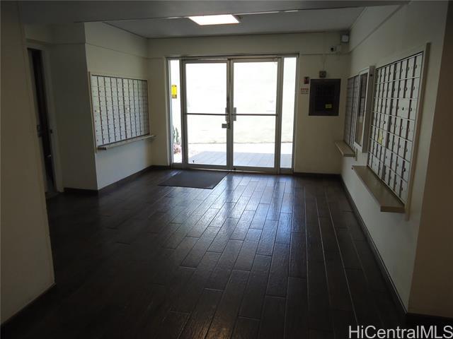 Foto del edificio - 98-1038-1038 Moanalua Rd