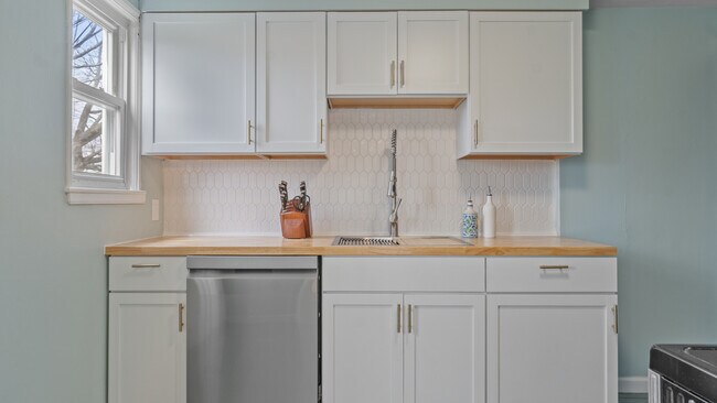 Foto del edificio - 7 Shangri La Ln