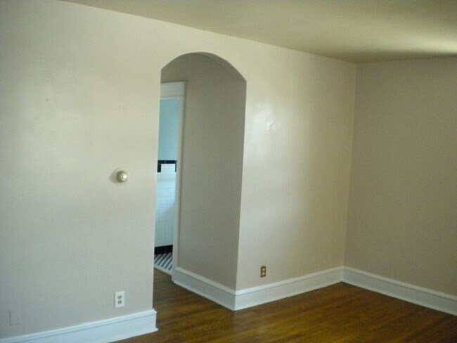 Building Photo - 3605 Tatnall St