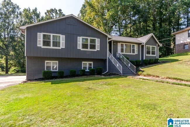 Building Photo - 3504 Ridgecrest Dr