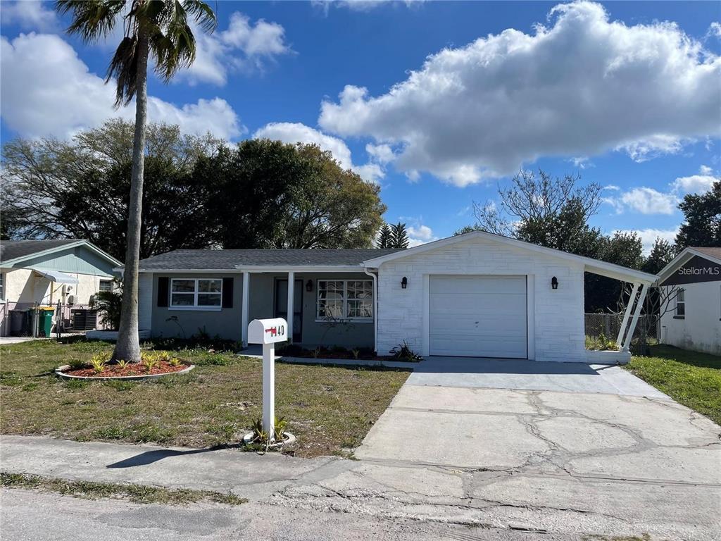 Foto principal - 1140 Viking Dr