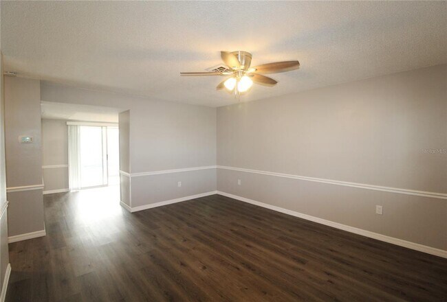 Building Photo - 624 BRIARWOOD Rd