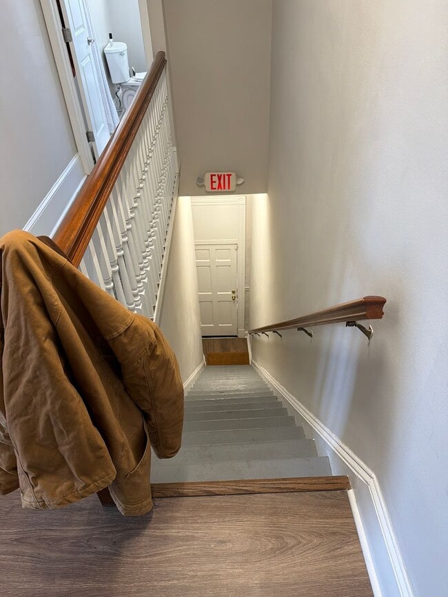 Photo - 1203 W Main St House