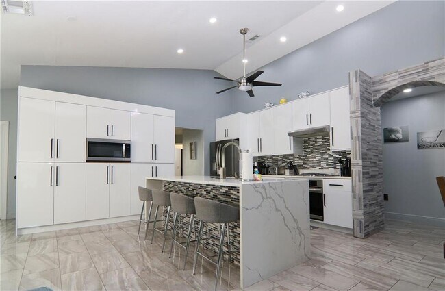 Foto del edificio - 1470 Wedge Way