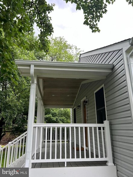 Foto del edificio - 34 Hornets Nest Ln