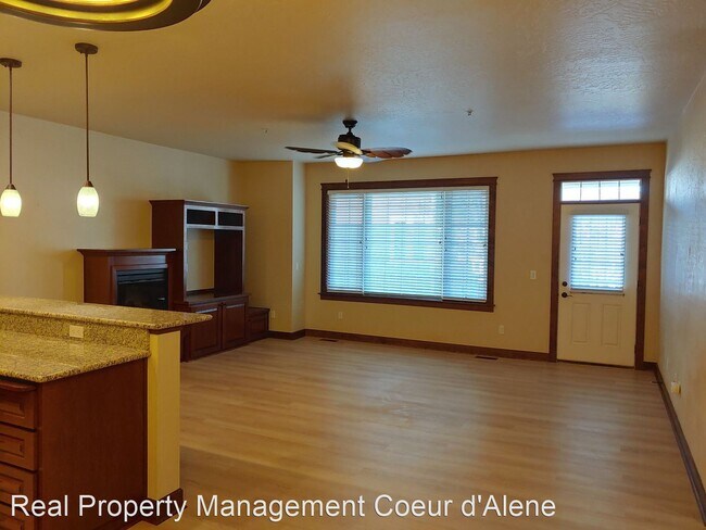 Foto del edificio - 3 br, 2.5 bath House - 4449 Greenchain Loo...