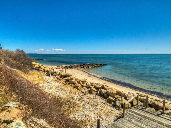 Foto del edificio - 171 Sea View Ave