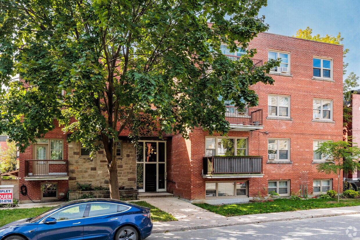 Building Photo - 14 Rue Weredale Park