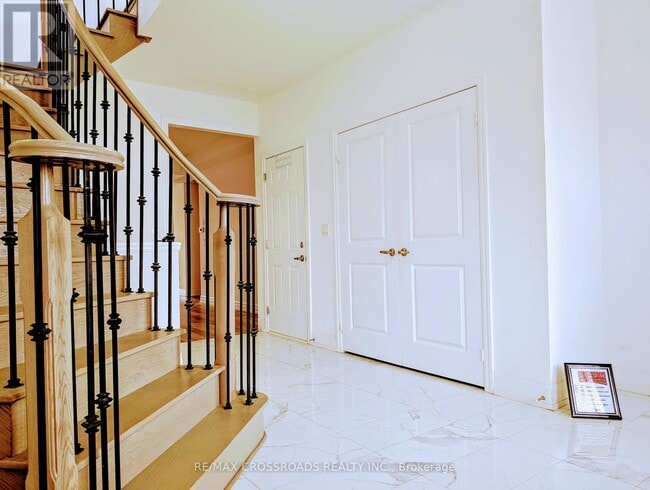 Building Photo - 159 Frank Kelly Dr