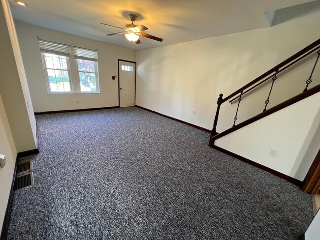 Building Photo - Beautiful 3 Bedroom 1.5 Bath in Eddystone!