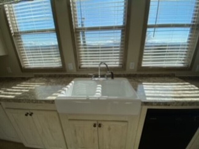 Foto del edificio - Greenback 37742 - Lovely 3 bedroom, 2 bath...