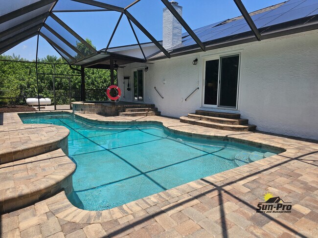 Foto del edificio - 139 Riverwalk Ct